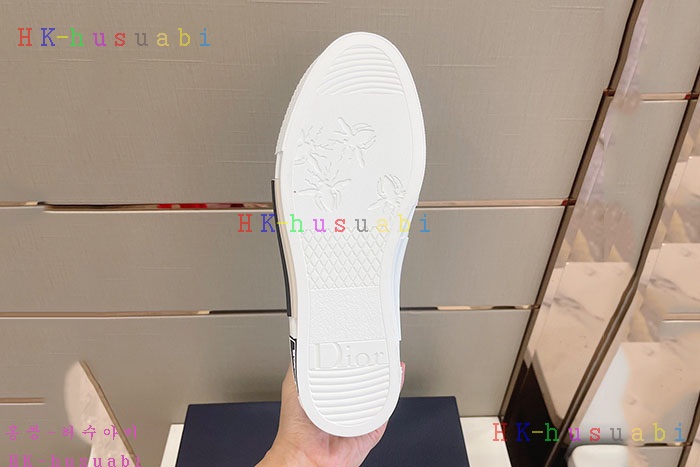 NEW 디올 스니커즈 신상 DR 8241173