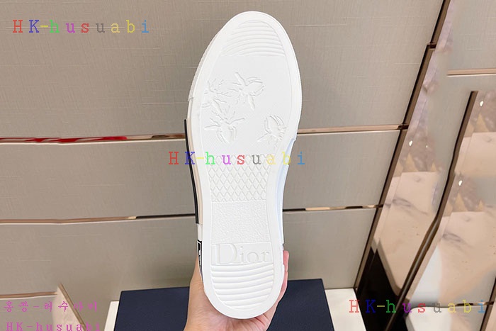 NEW 디올 스니커즈 신상 DR 8241182