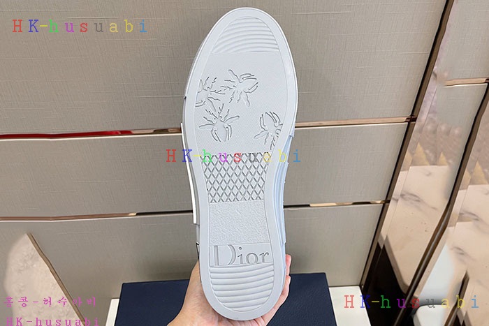 NEW 디올 스니커즈 신상 DR 8241189