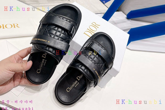 NEW 디올 샌들 신상 DR 5240011