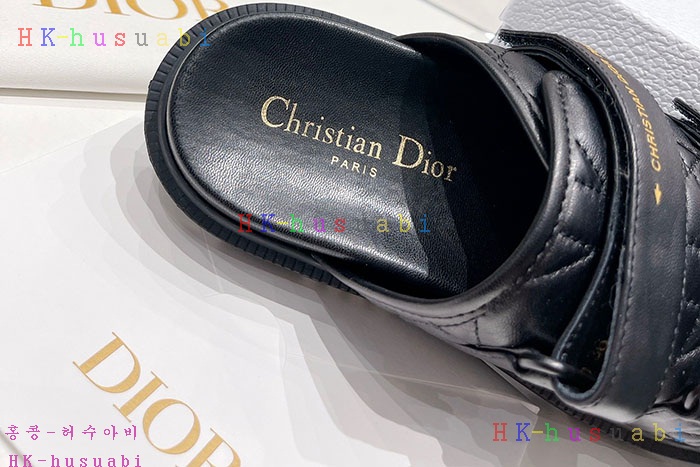 NEW 디올 샌들 신상 DR 5240011