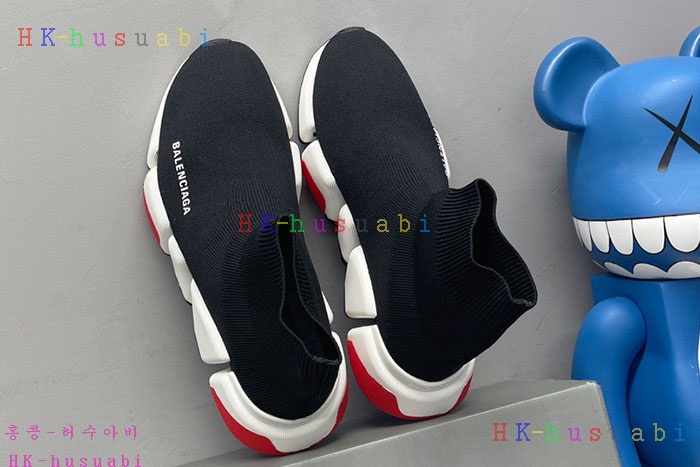 NEW 발렌시아가 신발 신상 B 8240113