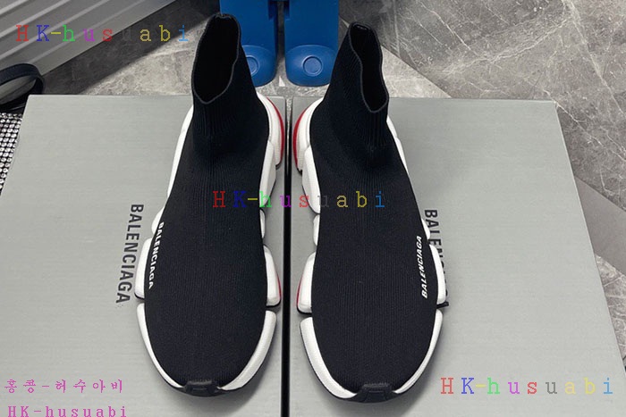 NEW 발렌시아가 신발 신상 B 8240113