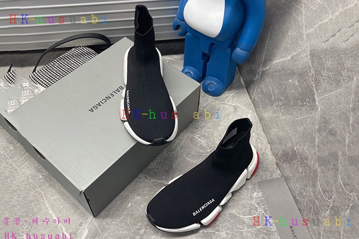 NEW 발렌시아가 신발 신상 B 8240113