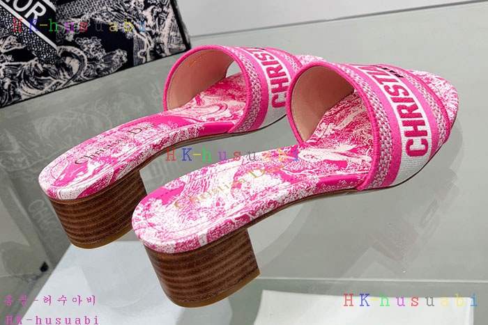NEW 디올 샌들 신상 DR 677408