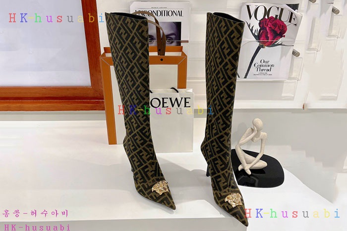 NEW 베르사체 신발 신상 V 5524002