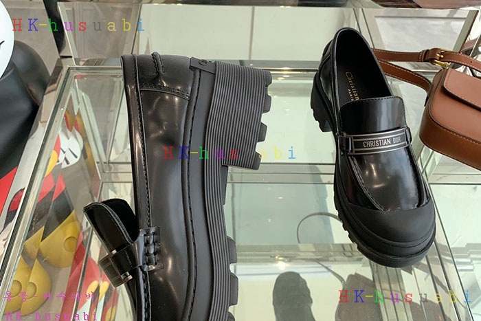 NEW 디올 신발 신상 DR 553320