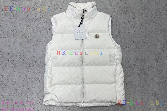 NEW 몽클레어 패딩조끼 신상 M 755024