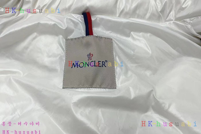 NEW 몽클레어 패딩조끼 신상 M 755024