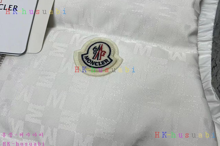 NEW 몽클레어 패딩조끼 신상 M 755024