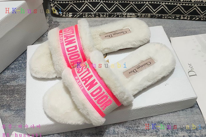 NEW 디올 신발 신상 DR 852014