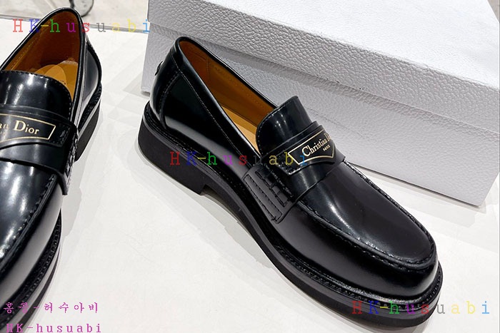 NEW 디올 신발 신상 DR 854404