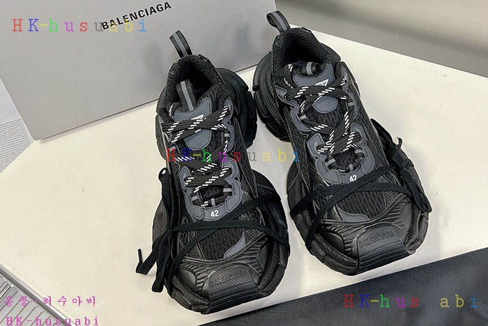 NEW 발렌시아가 신발 신상 B 7228554