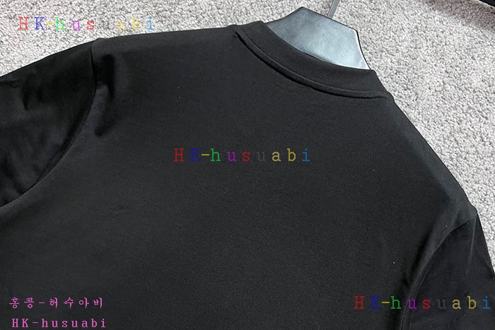 NEW 몽클레어 반팔티 신상 M 6270020