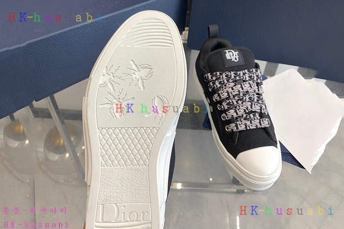 NEW 디올 신발 신상 DR 958808