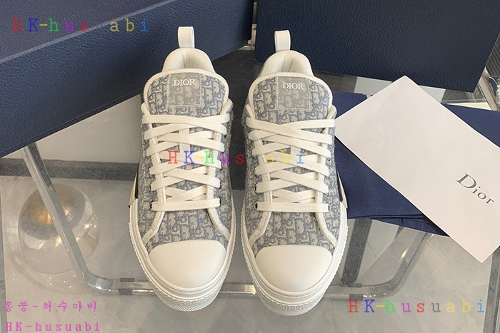 NEW 디올 신발 신상 DR 958809