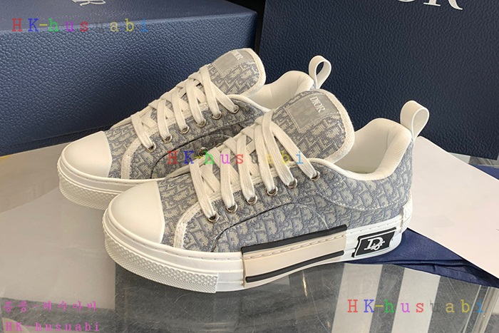 NEW 디올 신발 신상 DR 958809