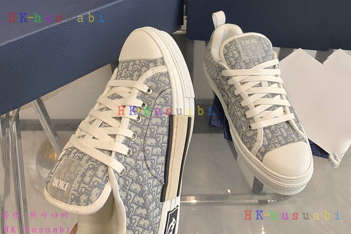 NEW 디올 신발 신상 DR 958809