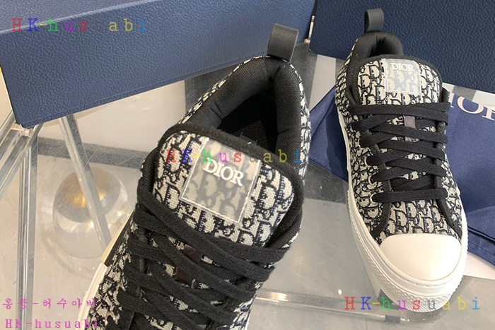 NEW 디올 신발 신상 DR 958810