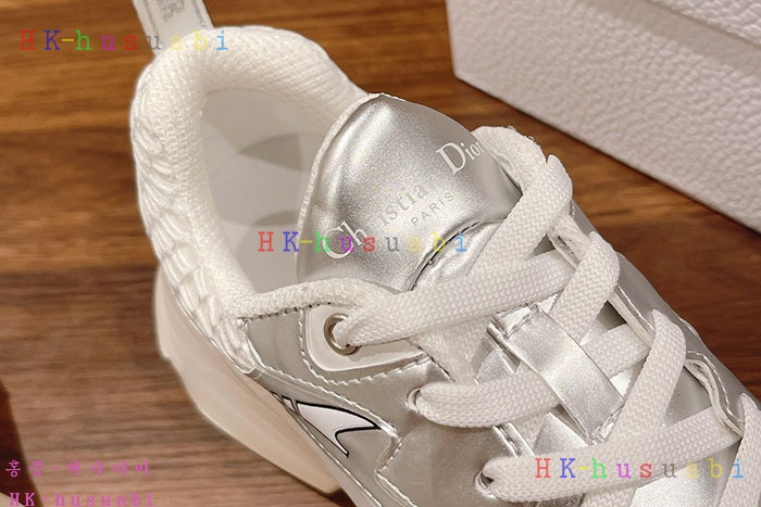 NEW 디올 신발 신상 DR 524110