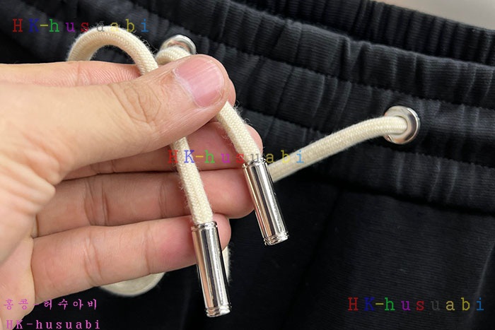 NEW 몽클레어 바지 신상 M 552814