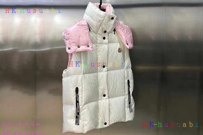 NEW 몽클레어 패딩조끼 신상 M 552817