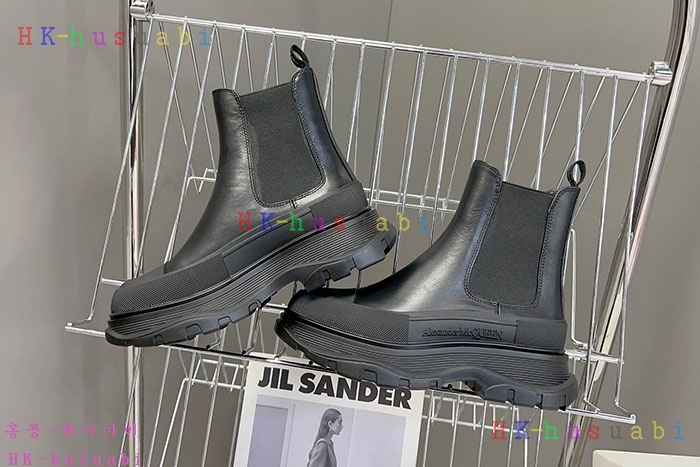 NEW 알렉산더맥퀸 신발 신상 MQ 687708