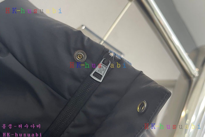 NEW 몽클레어 패딩 신상 M 1074025