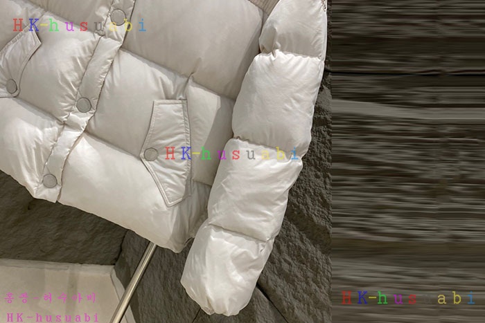 NEW 몽클레어 패딩 신상 M 1074057