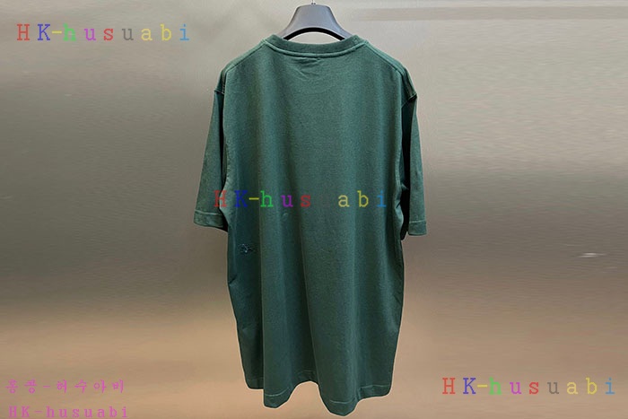NEW 버버리 반팔티 신상 BB 88577