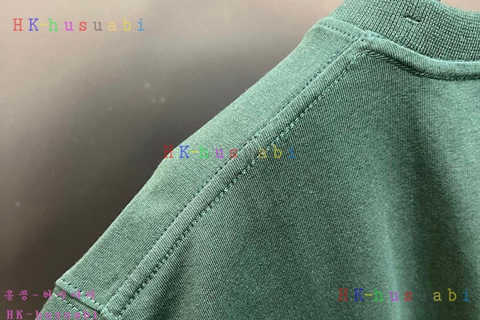 NEW 버버리 반팔티 신상 BB 88577
