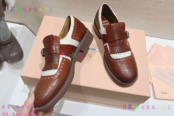 NEW 미우미우 신발 신상 MU 9588105