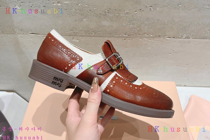 NEW 미우미우 신발 신상 MU 9588105