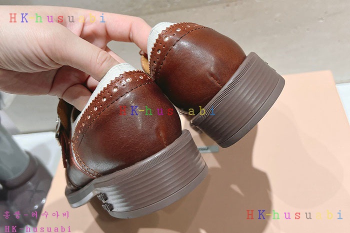 NEW 미우미우 신발 신상 MU 9588105