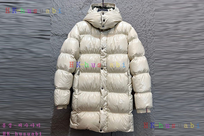 NEW 몽클레어 패딩 신상 M 1040712