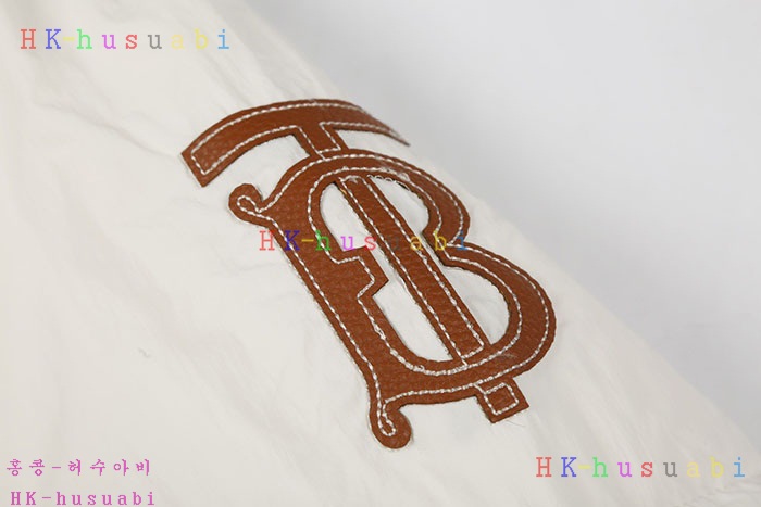 NEW 버버리 패딩  신상  B 935004