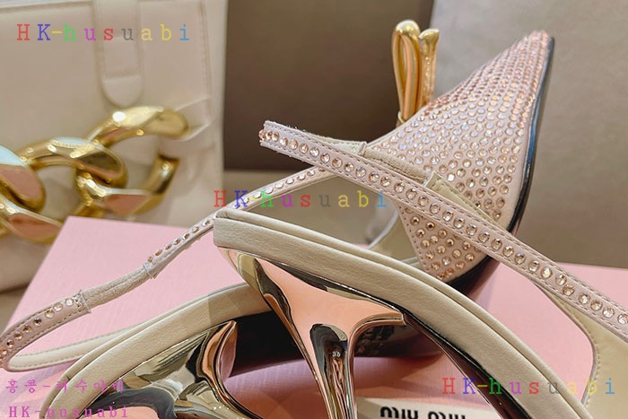 NEW 미우미우 신발 신상 MU 557022