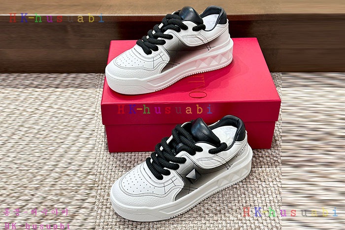 NEW 발렌티노 신발 신상 V 5551401
