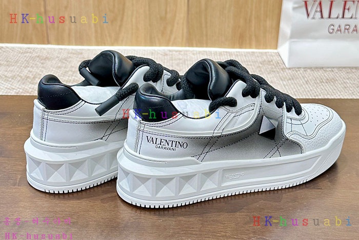 NEW 발렌티노 신발 신상 V 5551401