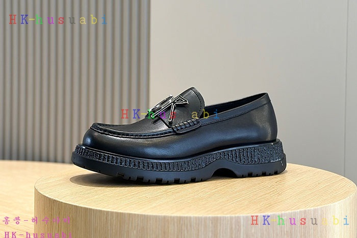 NEW 디올 신발 신상 DR 1780012