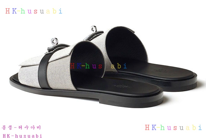 NEW 에르메스 샌들 신상 H 9968001 (올수공)