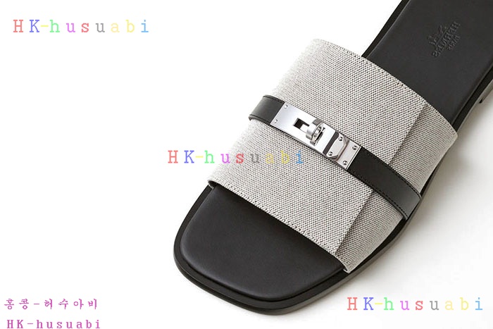 NEW 에르메스 샌들 신상 H 9968001 (올수공)
