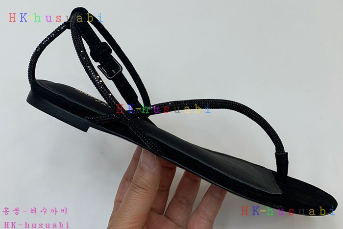 NEW 입생로랑 신발 신상 SL 626640