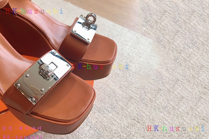NEW 에르메스 신발 신상 H 7544017