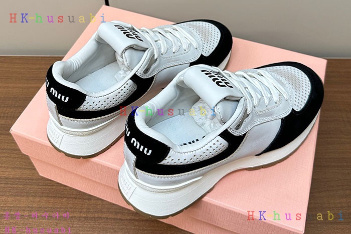 NEW 미우미우 스니커즈 신상 M 966241