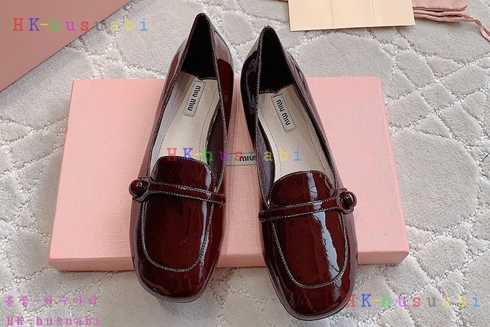 NEW 미우미우 신발 신상 MU 8944705