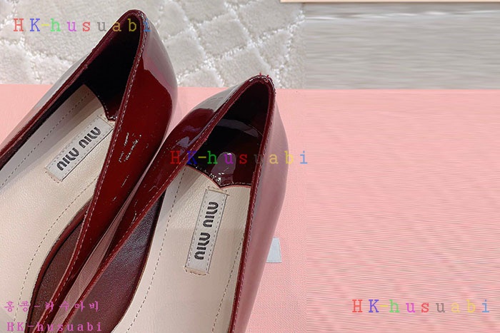 NEW 미우미우 신발 신상 MU 8944705