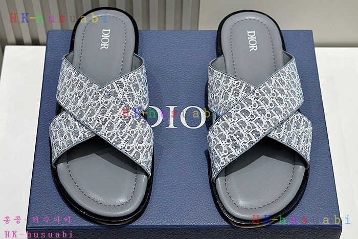 NEW 디올 신발 신상 DR 599522