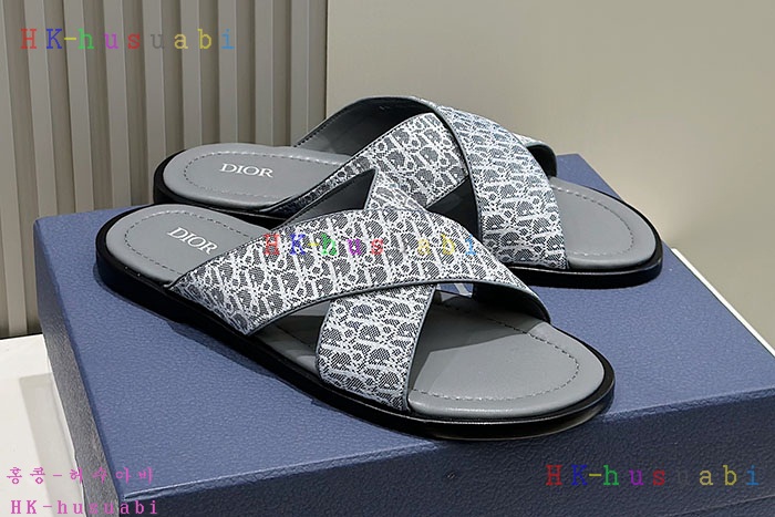 NEW 디올 신발 신상 DR 599522