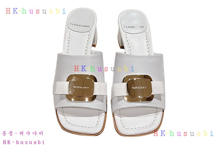 NEW 페라가모 샌들 신상 F 747003